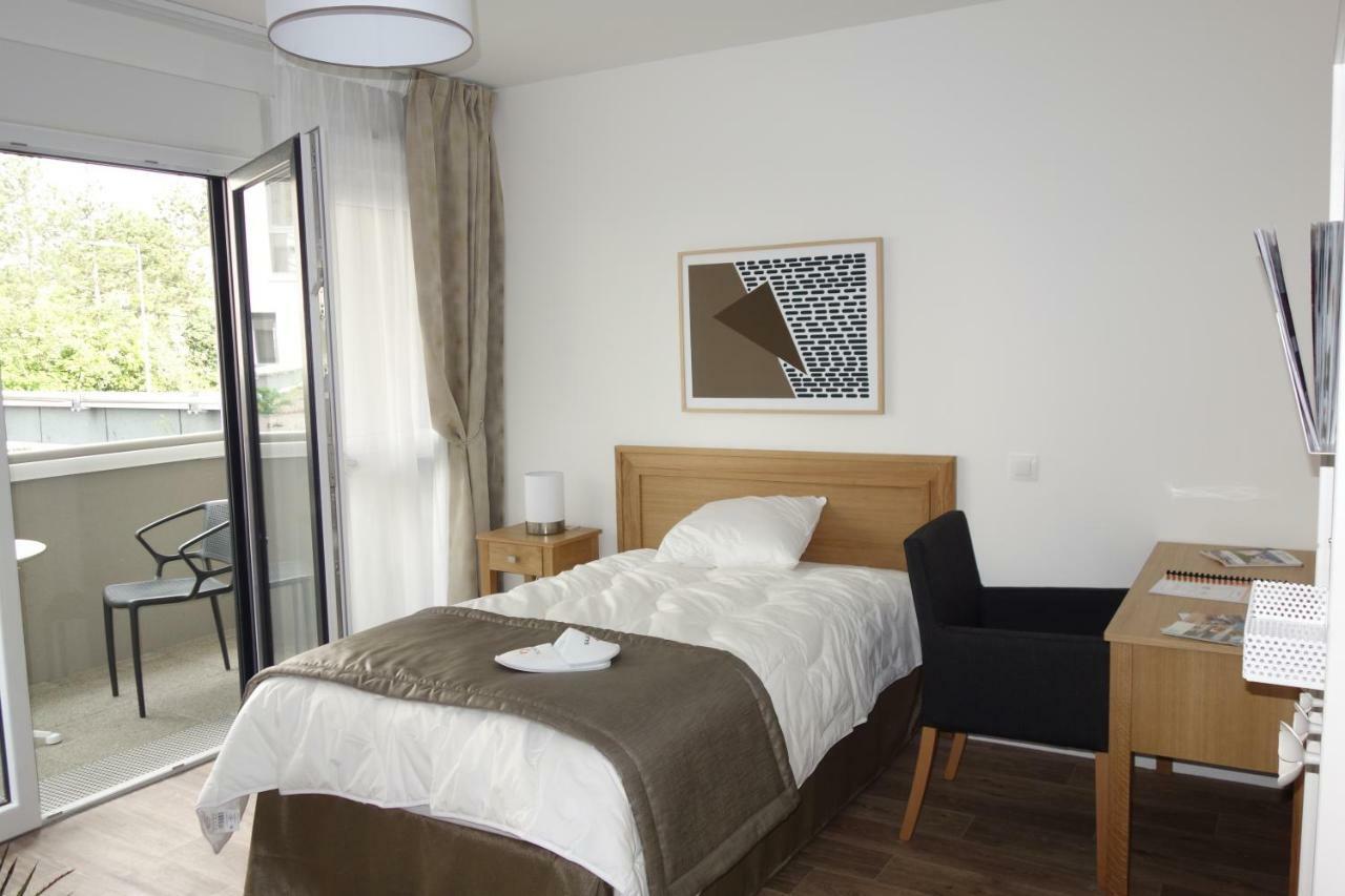 Aparthotel Domitys - Les Robes D'Airain Caen Exterior foto